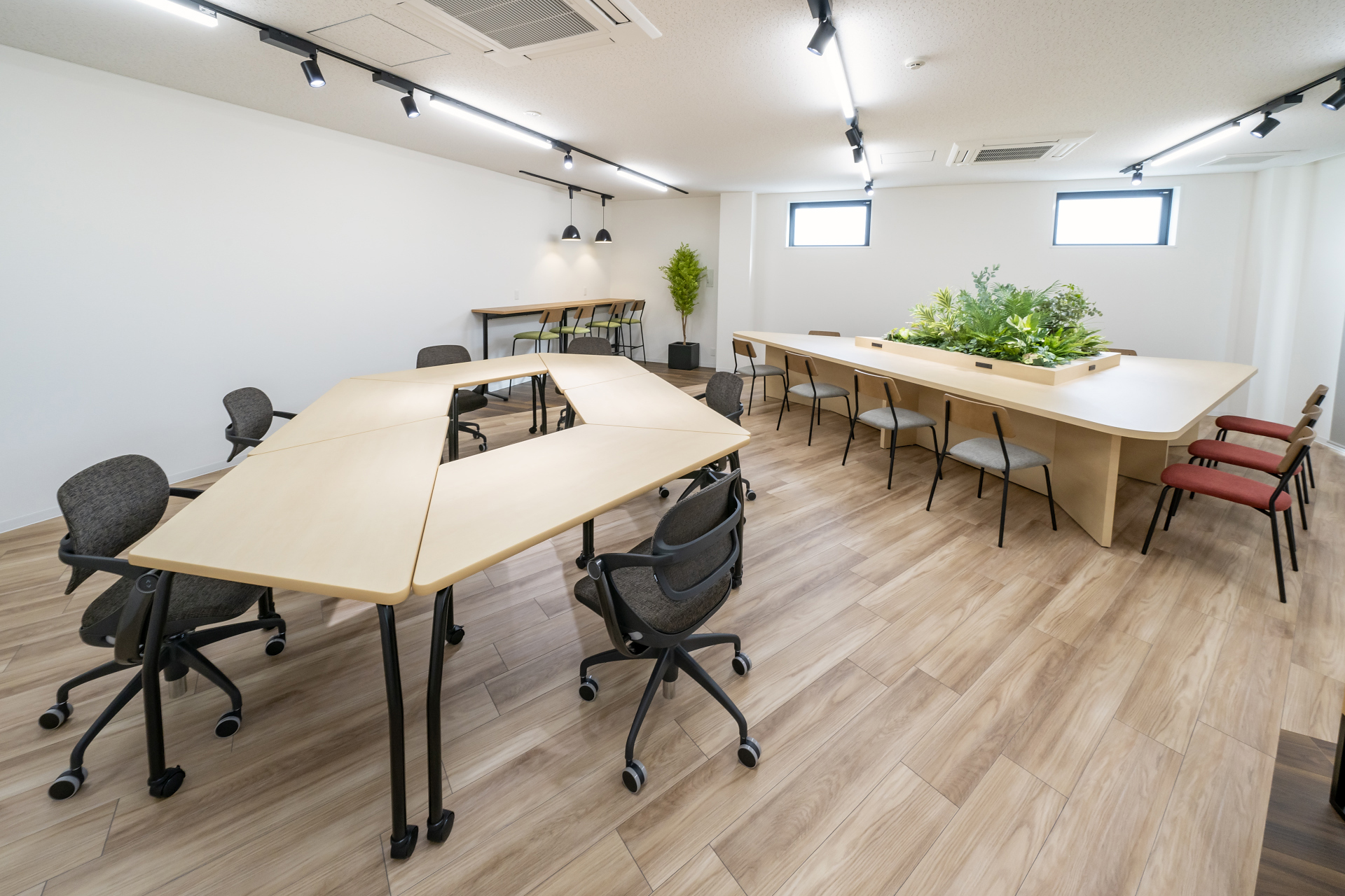 摂津機材株式会社 様