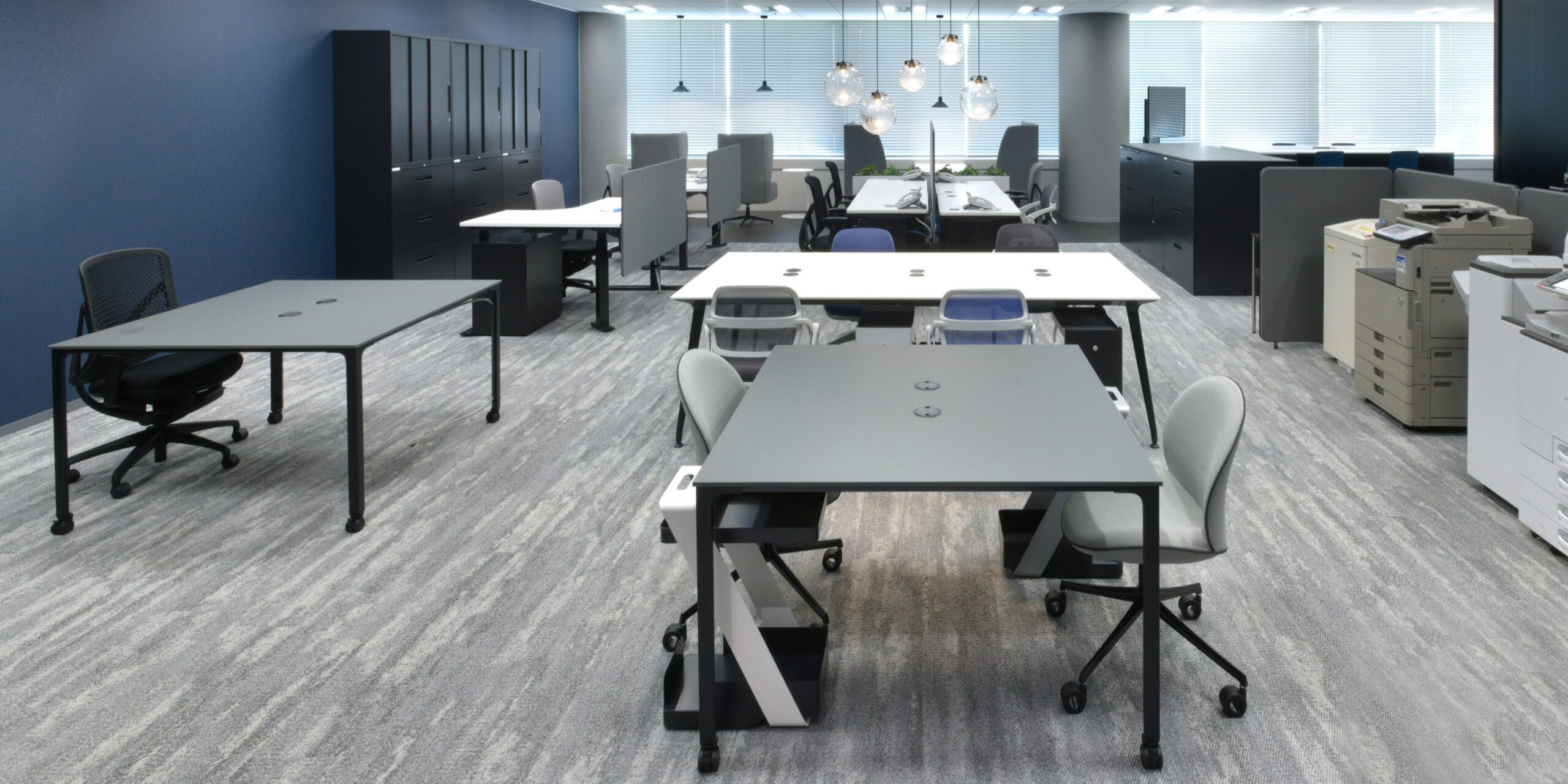 オフィス家具の導入方法(購入・レンタル・サブスク)の違い